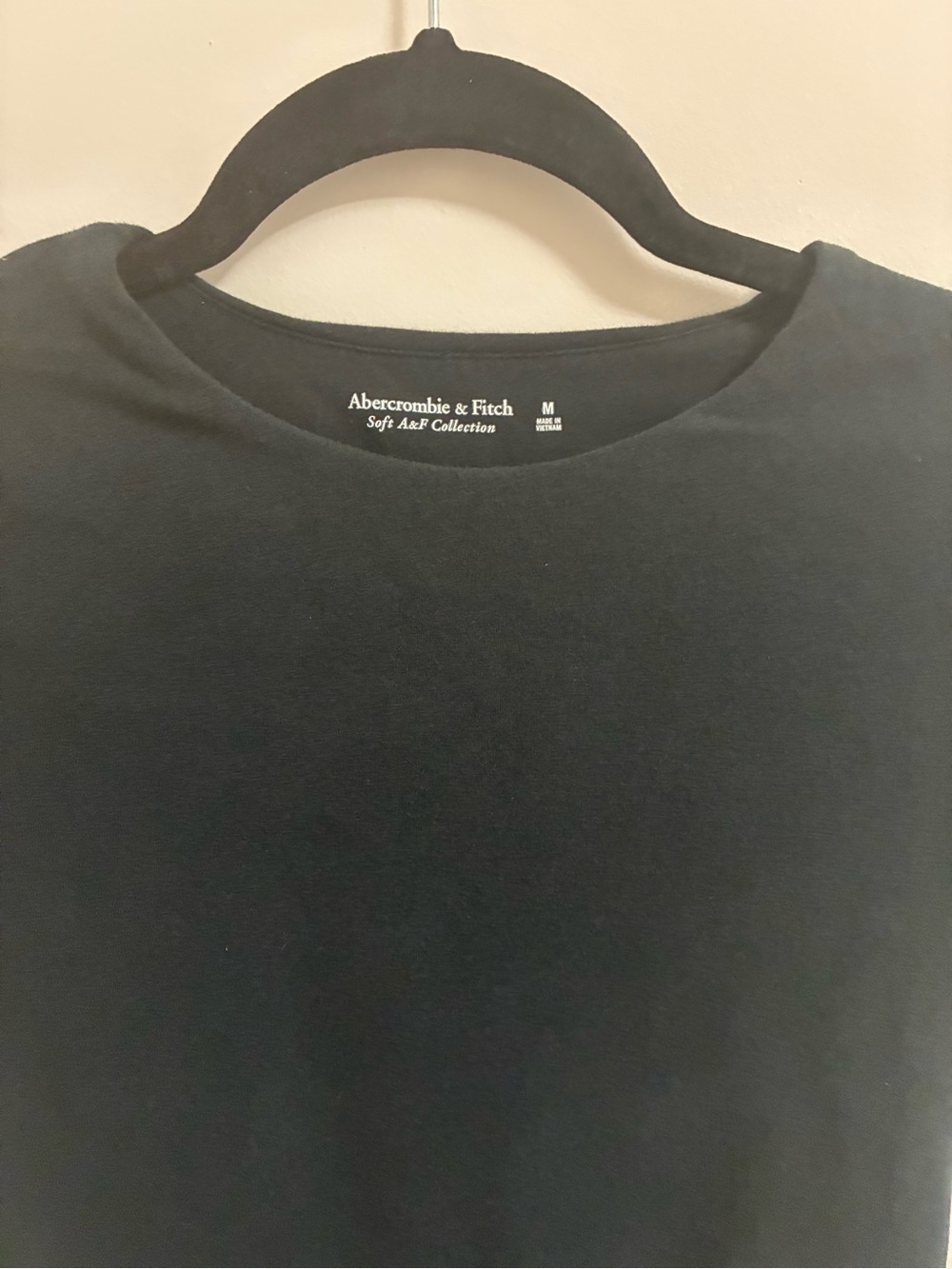 Abercrombie & Fitch Black Double lined Short-Sleeve Crewneck Bodysuit - Picture 3 of 4